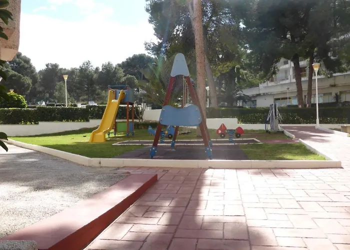 La Masia 043 Familidays * Salou